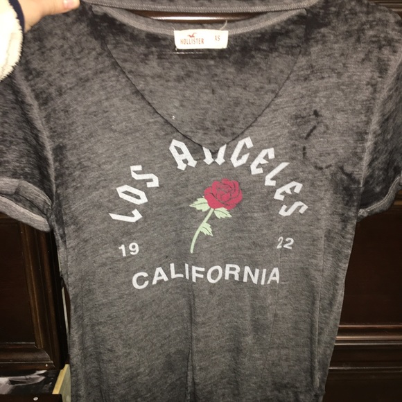 Hollister Shirt - Picture 1 of 2